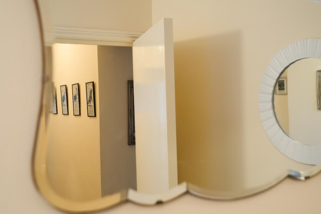 West Beach Apartment Γουόρδινγκ Εξωτερικό φωτογραφία
