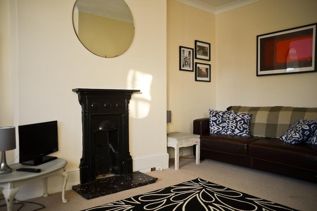 West Beach Apartment Γουόρδινγκ Δωμάτιο φωτογραφία